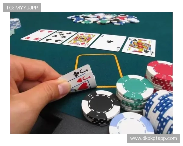 gg打扑克攻略大全掌握实用技巧让你在激烈的牌局中稳操胜券不断提升你的扑克水平赢得更多胜利