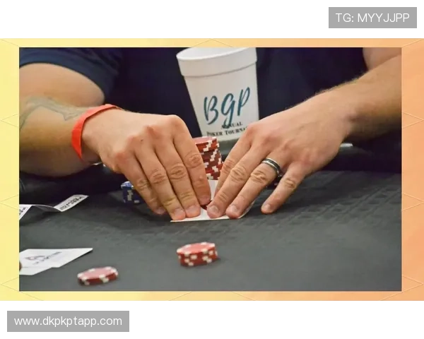 德州扑克app电脑版怎么玩转多桌策略与技巧详细解析 德州扑克app电脑版怎么玩转多桌策略与技巧详细解析